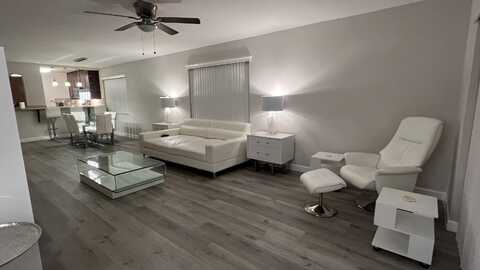 2975 SW 22nd Avenue, Delray Beach, FL 33445