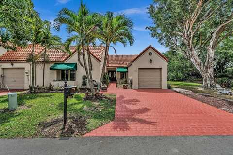 6660 La Pina Court, Boca Raton, FL 33433