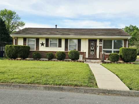 201 Maplelawn AVE NE, Roanoke, VA 24012