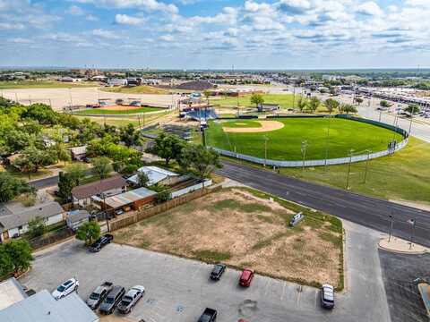 3407 S Johnson St, San Angelo, TX 76904