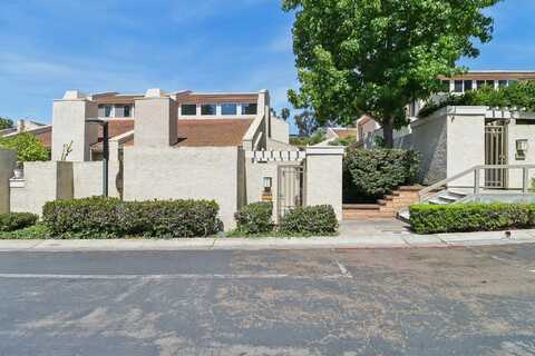 6218 Caminito Araya, San Diego, CA 92122