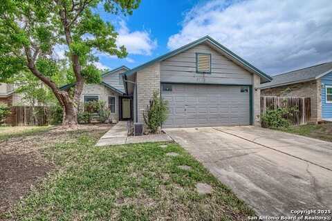 5775 Larkdale, San Antonio, TX 78233