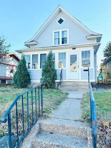 Fuller, SAINT PAUL, MN 55104