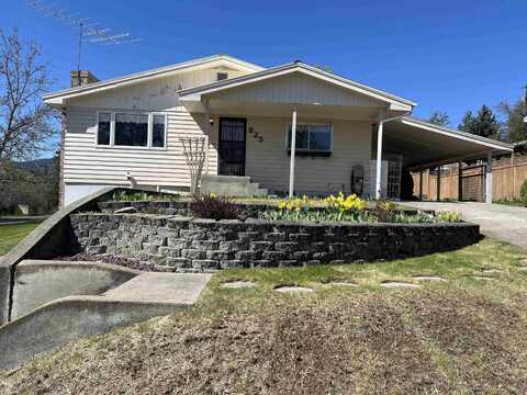 825 N Jefferson St, Colville, WA 99114