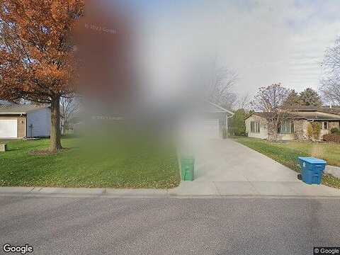 Oakview, MAPLE GROVE, MN 55369