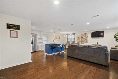 Andrews, HAMPTON, VA 23663