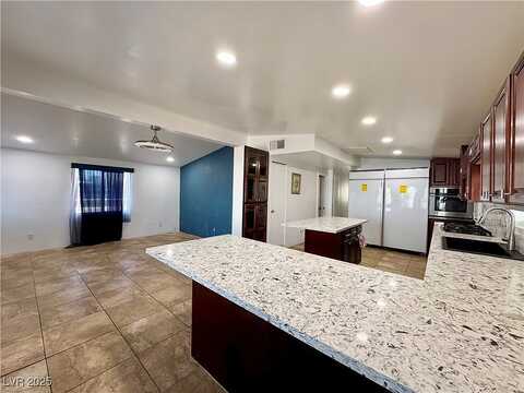 Oakey, LAS VEGAS, NV 89104