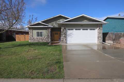 476 W 4th Avenue, Ranchester, WY 82839