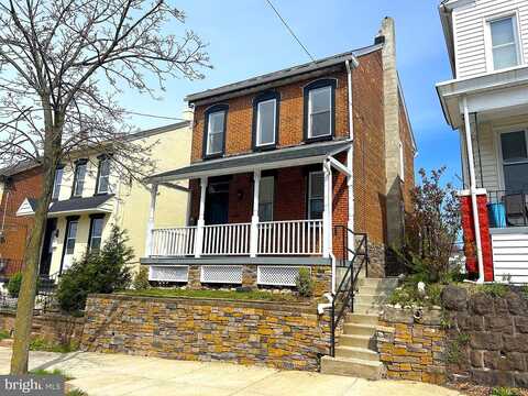 Walnut, POTTSTOWN, PA 19464