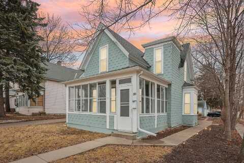 Duchess, SAINT PAUL, MN 55106
