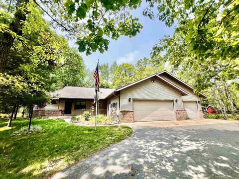 489 Sir Winston Trail, Nekoosa, WI 54457