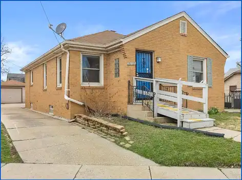 Taylor, RACINE, WI 53403
