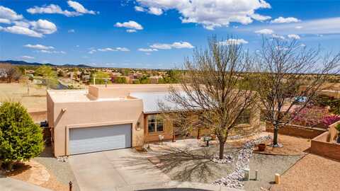 4 Whitewater Court, Santa Fe, NM 87508
