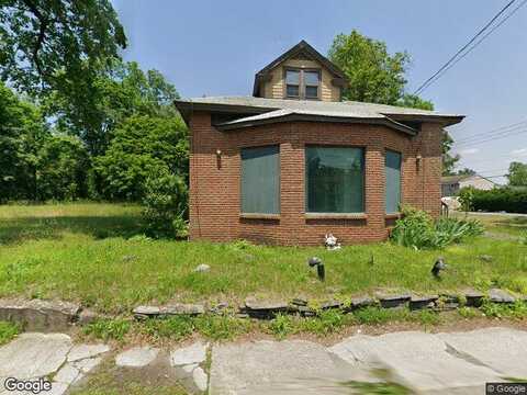 Main, STROUDSBURG, PA 18360