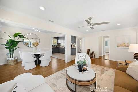 Dashwood, LAKEWOOD, CA 90712