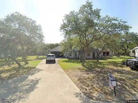 Circle Lake, ROCKPORT, TX 78382