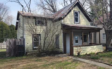 11 Elderkin St, Potsdam, NY 13676