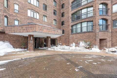 Yale, MINNEAPOLIS, MN 55403