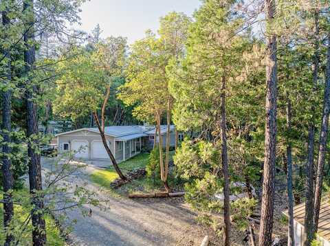 252 Glenlyn Drive, Williams, OR 97544
