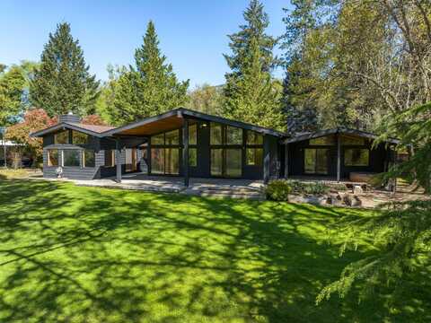4839 Averill Drive, Grants Pass, OR 97526