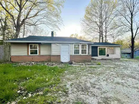 6455 Yankeetown Road, Newburgh, IN 47630