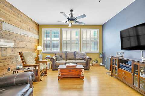Lancaster, FORT WORTH, TX 76102