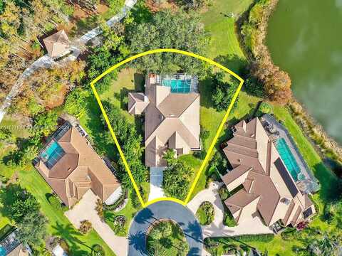 Cheetah, ESTERO, FL 33928