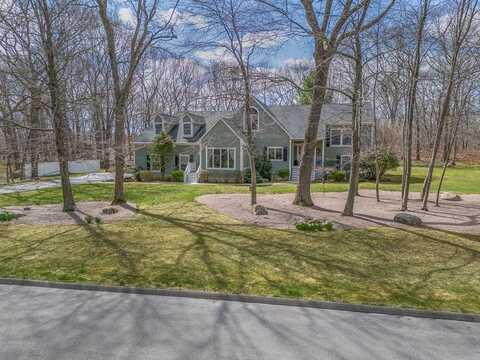 9 Lancaster Road, Westerly, RI 02891
