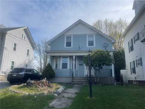 699 High Street, Cumberland, RI 02864