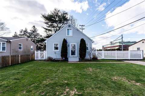 83 Michigan Avenue, Warwick, RI 02888