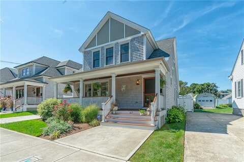 67 Caswell Street, Narragansett, RI 02882
