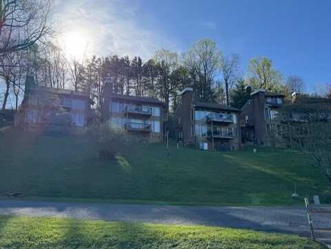 40 Doe Valley, Hillsville, VA 24343