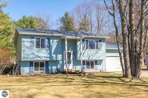 1294 Fisher Road, Traverse City, MI 49685