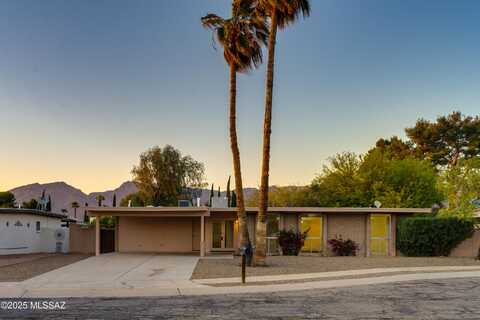 7801 E Linden Street, Tucson, AZ 85715