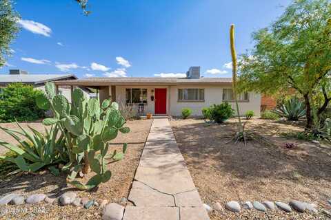 4710 E Seneca Street, Tucson, AZ 85712