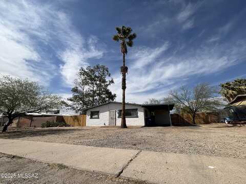 8021 E Julia Street, Tucson, AZ 85710
