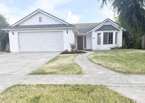1321 E Buena Vista Avenue, Visalia, CA 93292