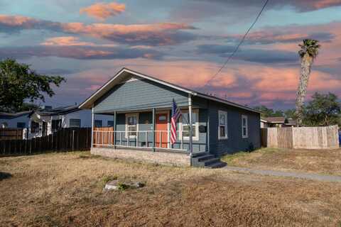 1201 Middleton Street, Hanford, CA 93230