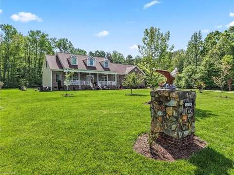 2515 Woodlyn Way, Greensboro, NC 27407