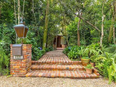 134Th, PINECREST, FL 33156