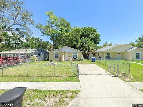 13Th, SAINT PETERSBURG, FL 33711