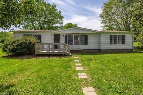 122 Clebourne Lane, Reidsville, NC 27320