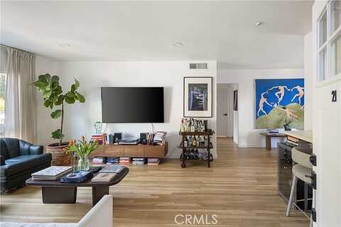 Primrose, LOS ANGELES, CA 90068