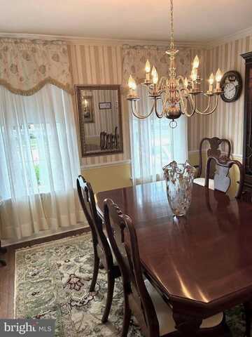 9221 GREENHOUSE CIRCLE, NOTTINGHAM, MD 21236