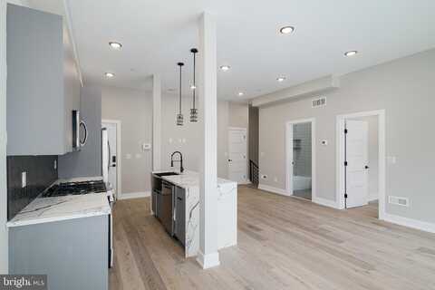 4220 BALTIMORE AVENUE, PHILADELPHIA, PA 19104