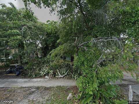 9Th, HIALEAH, FL 33012