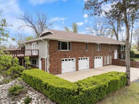 101 Poindexter DR, Pineville, MO 64856