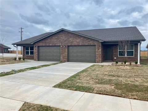 6812 NW Trevy ST, Highfill, AR 72712