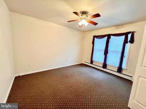 107 W CENTRE STREET, ASHLAND, PA 17921