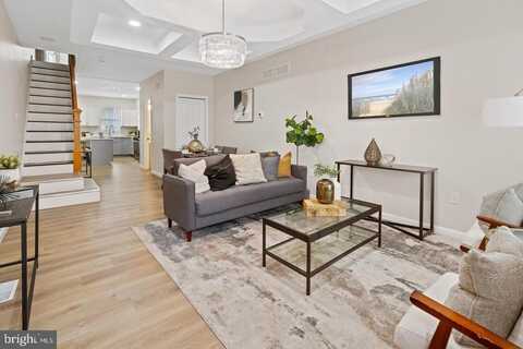 715 N LINWOOD AVENUE, BALTIMORE, MD 21205